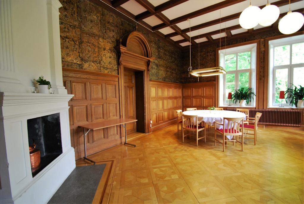 Hellidens Slott Hotel Tidaholm Buitenkant foto