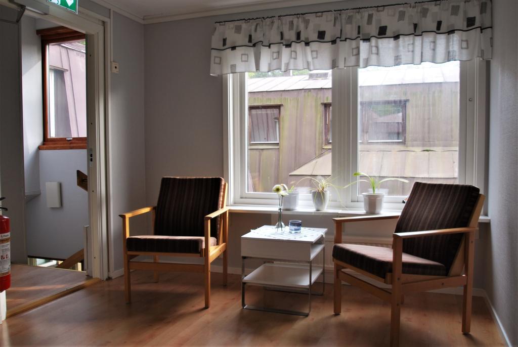 Hellidens Slott Hotel Tidaholm Buitenkant foto